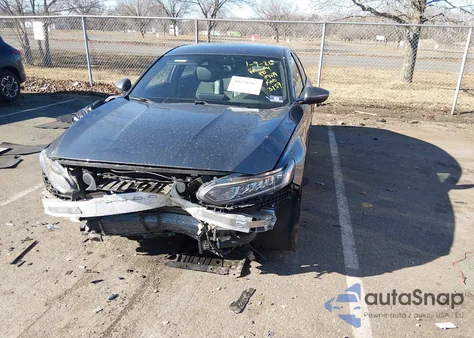 2019 Honda Accord Sport z USA, uszkodzony, nr VIN 1HGCV1F38KA123159